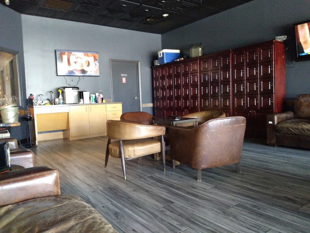 Casa de Montecristo JFK Houston Cigar Lounge. צילום: Casa de Montecristo