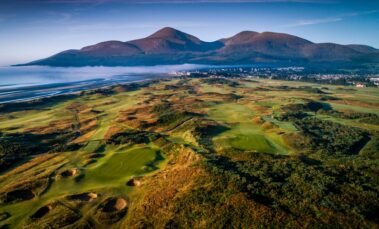 צילומים: The Royal County Down Golf Club