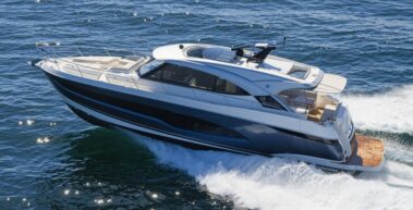 Riviera 5600 Sport Yacht Platinum Edition