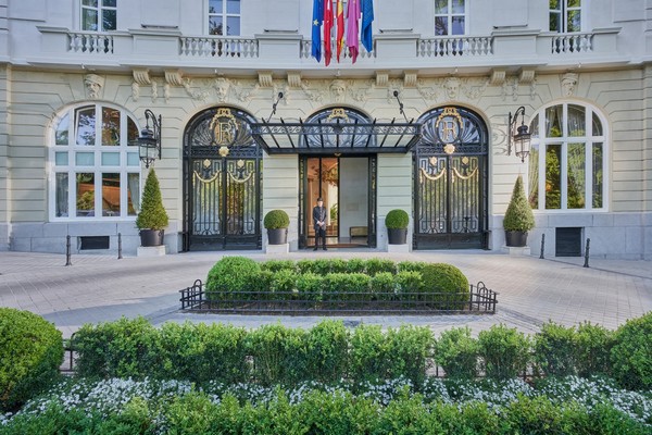 Mandarin Oriental Ritz Madrid luxury hotel in Madrid Spain. צילום:mandarinoriental.com