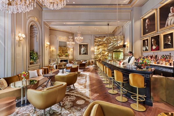 Mandarin Oriental Ritz Madrid luxury hotel in Madrid Spain. צילום:mandarinoriental.com